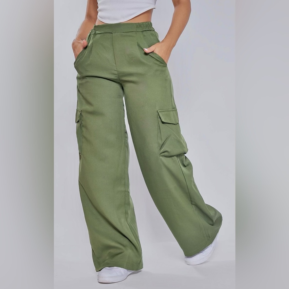 Green Cargo Pants (Size S)